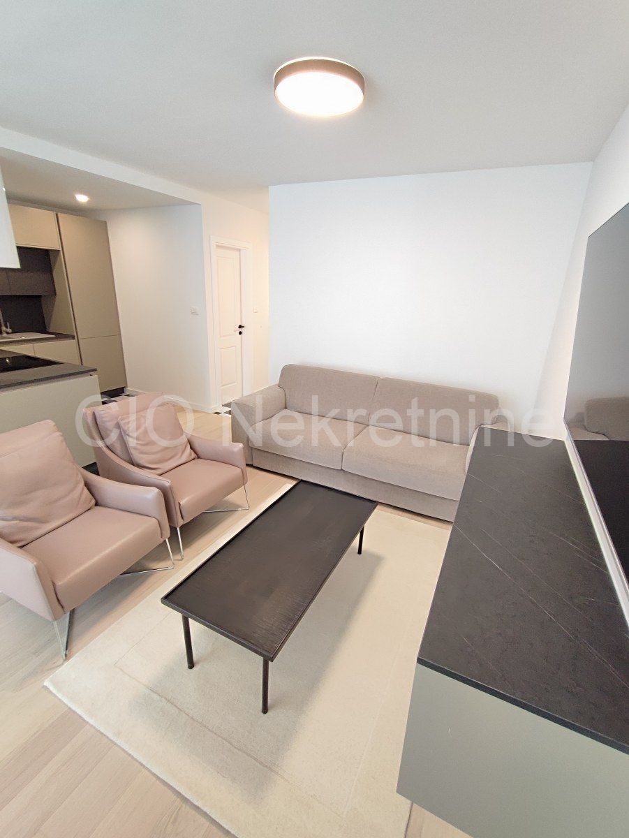 Apartment Zu verkaufen - SPLITSKO-DALMATINSKA SPLIT