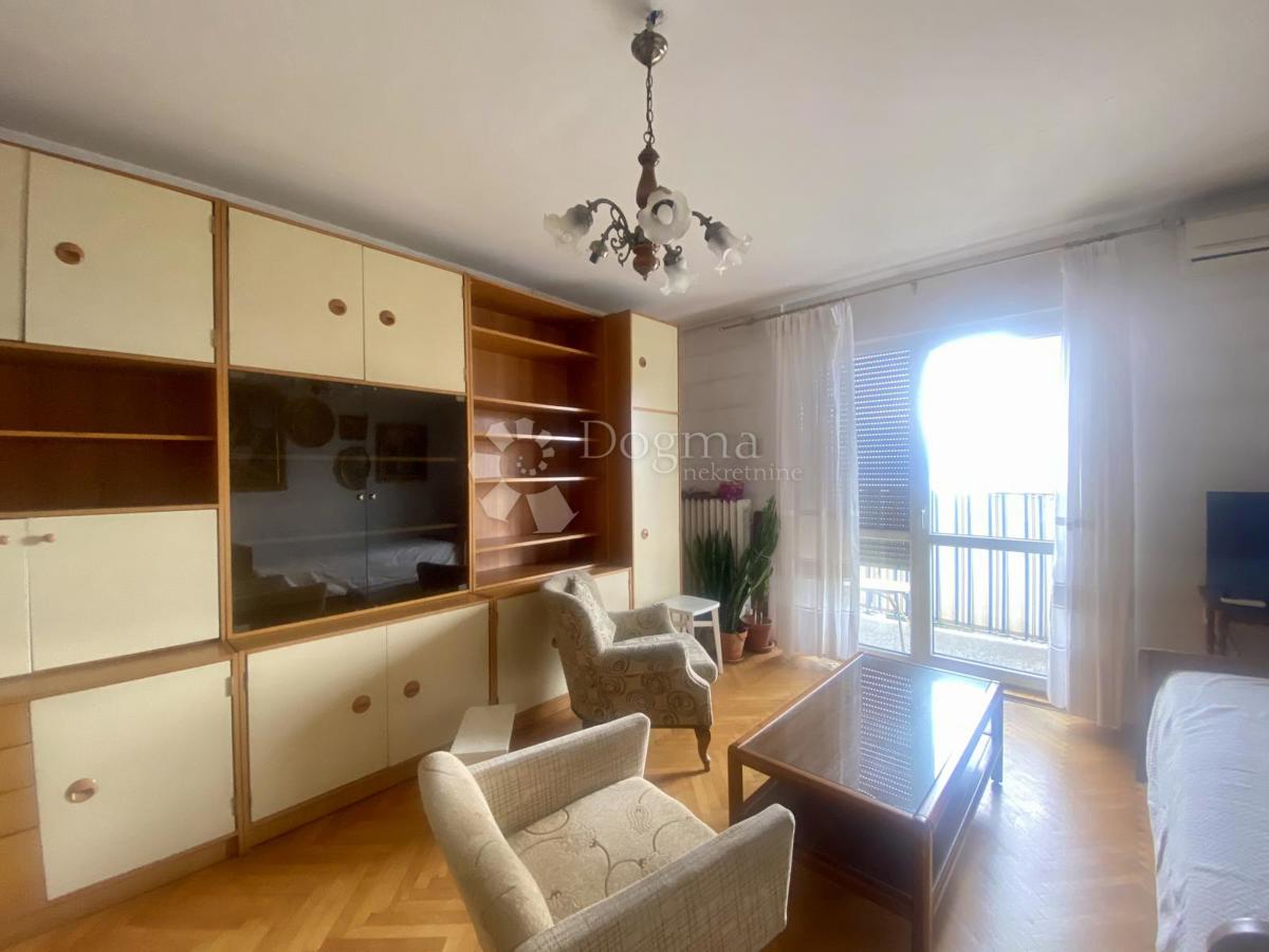 Flat For rent - PRIMORSKO-GORANSKA RIJEKA