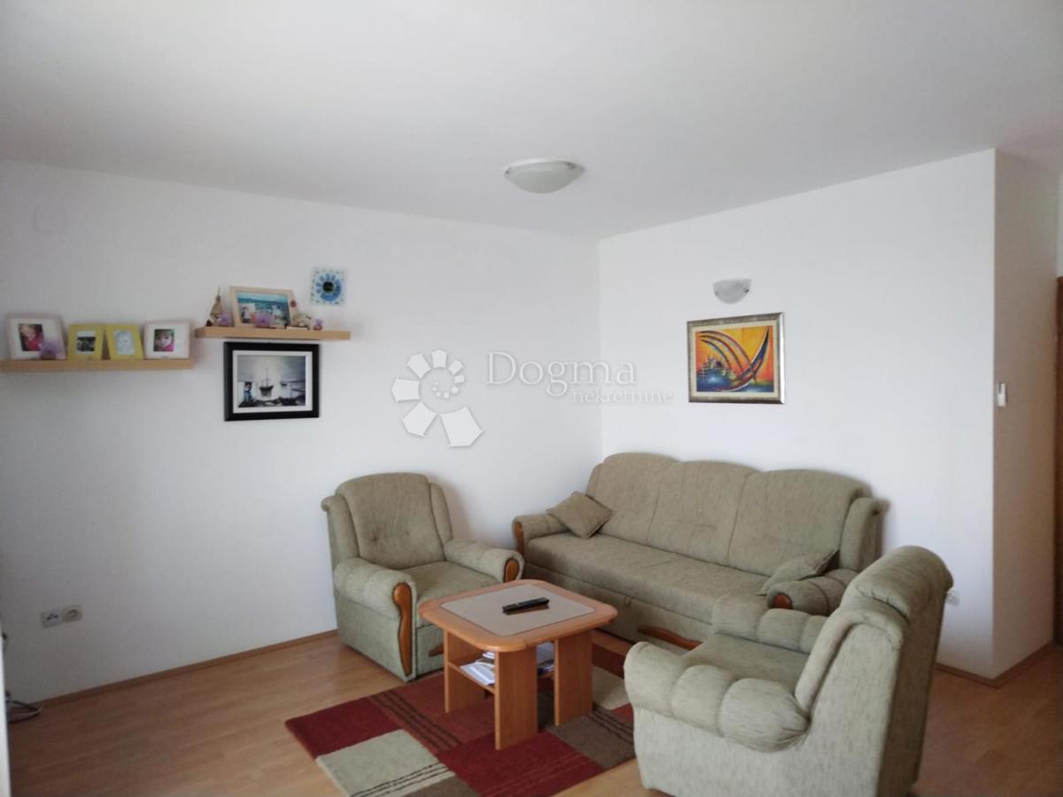 Flat For sale - PRIMORSKO-GORANSKA CRIKVENICA