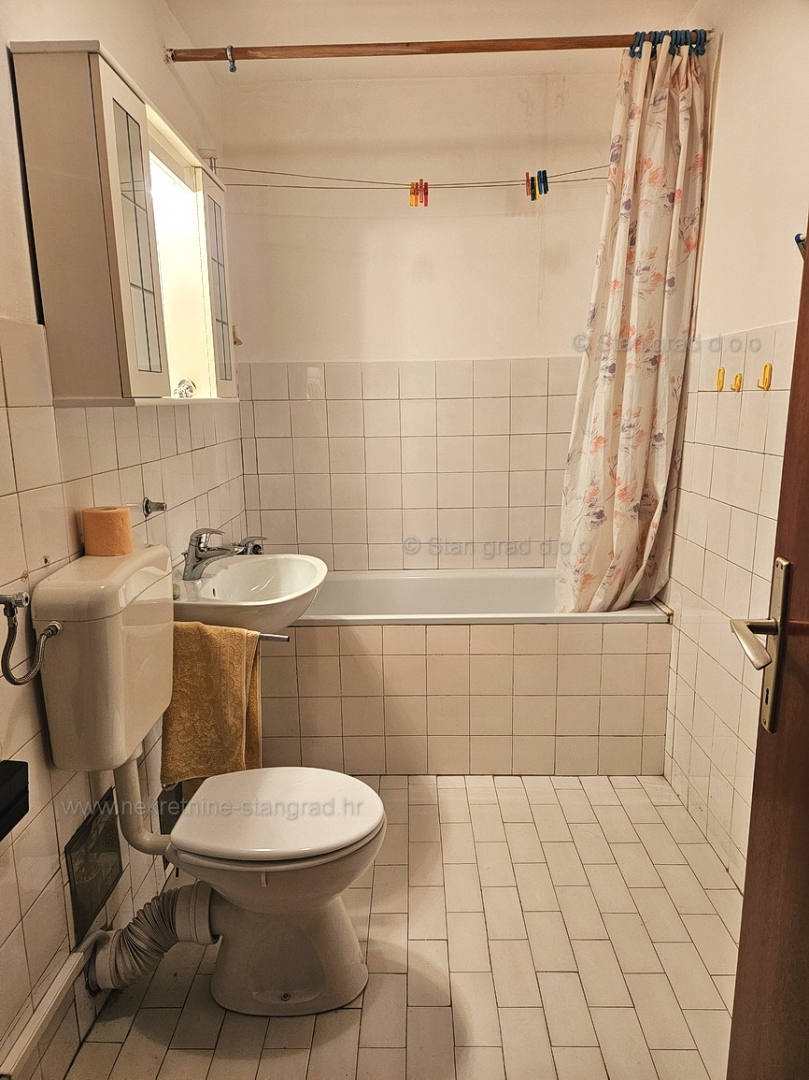 Apartma Na predaj - ZAGREBAČKA VELIKA GORICA