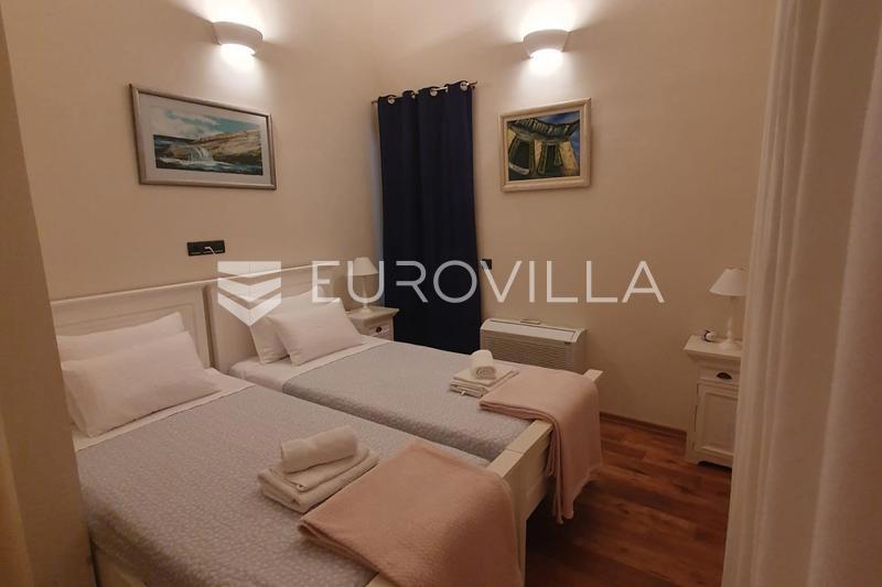 House For rent - SPLITSKO-DALMATINSKA OMIŠ