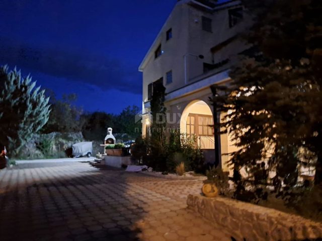 Haus zu vermieten 120 m² – Marinići
