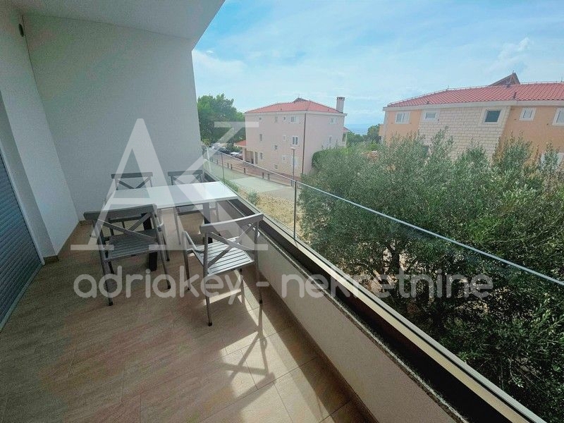 Flat For sale PROMAJNA