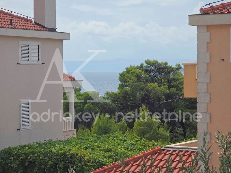 Apartment Zu verkaufen - SPLITSKO-DALMATINSKA BAŠKA VODA