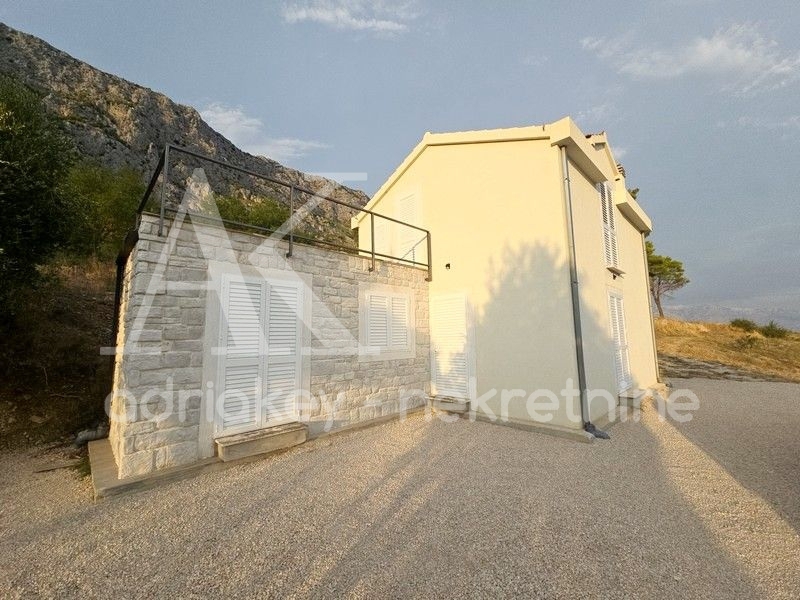 House For sale - SPLITSKO-DALMATINSKA OMIŠ