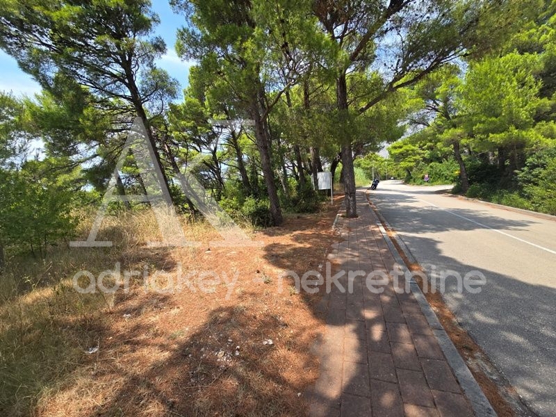 Land For sale - SPLITSKO-DALMATINSKA BAŠKA VODA