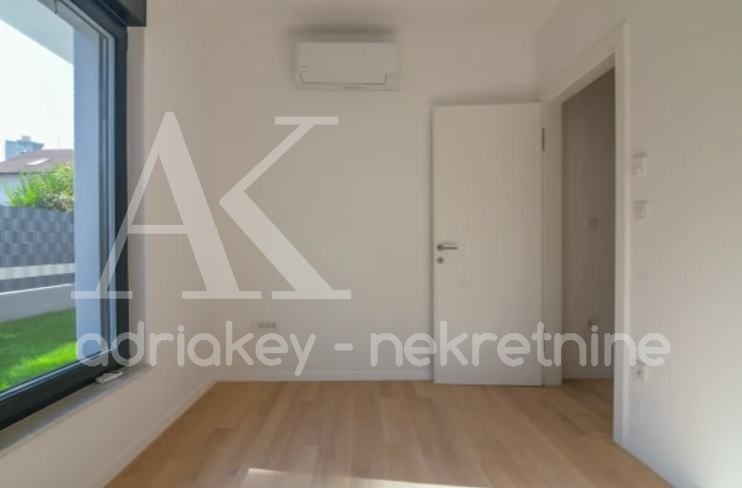 Apartma Na predaj - GRAD ZAGREB ZAGREB