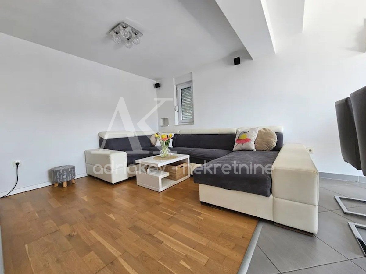 Apartmán Na predaj - SPLITSKO-DALMATINSKA MAKARSKA