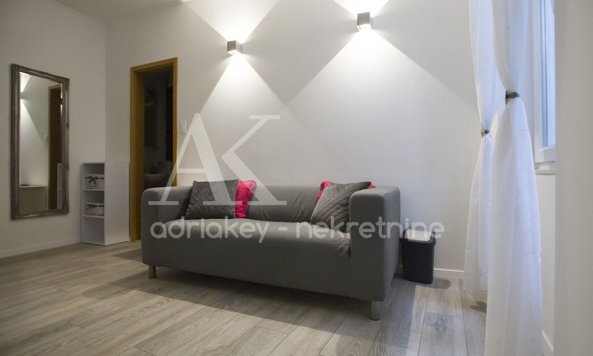 Flat For sale - SPLITSKO-DALMATINSKA SPLIT