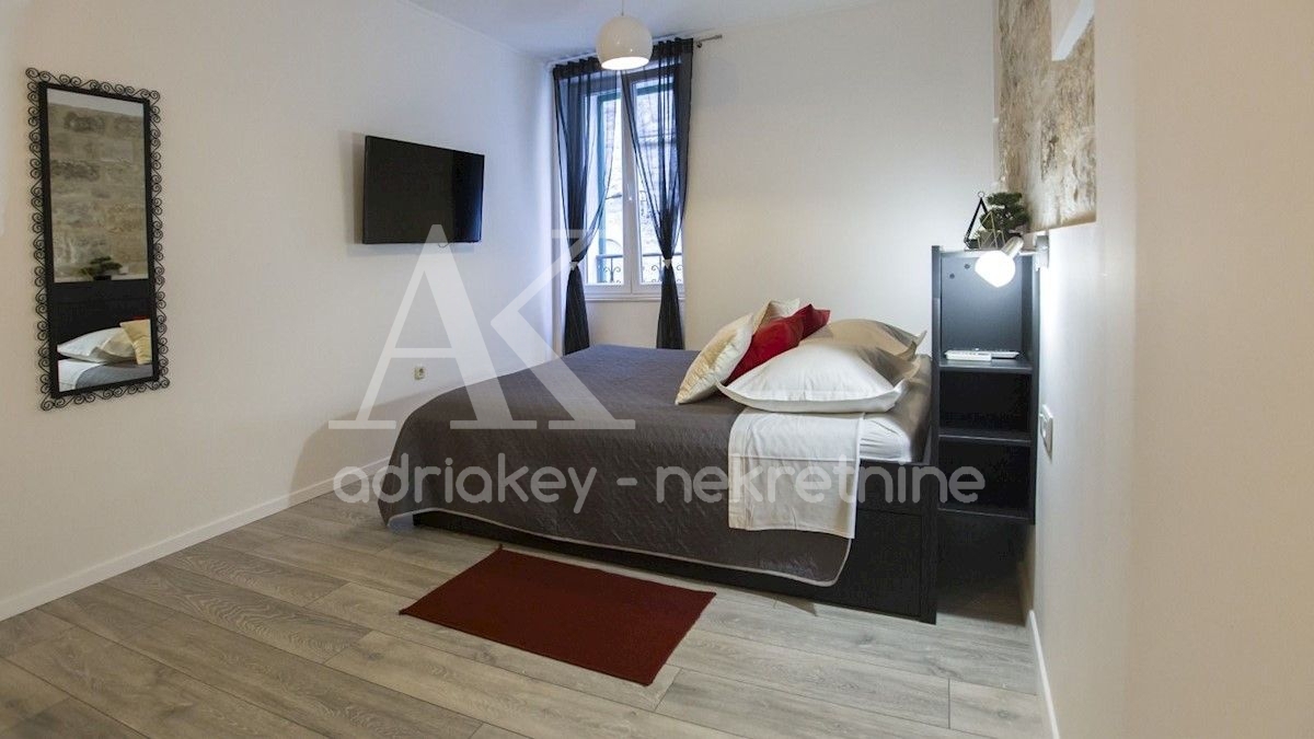 Flat For sale - SPLITSKO-DALMATINSKA SPLIT