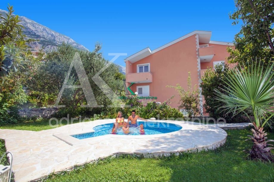 Casa In vendita - SPLITSKO-DALMATINSKA MAKARSKA