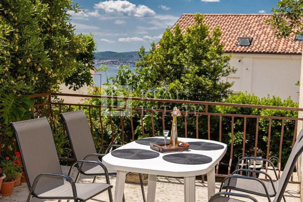 Flat For rent - PRIMORSKO-GORANSKA CRIKVENICA