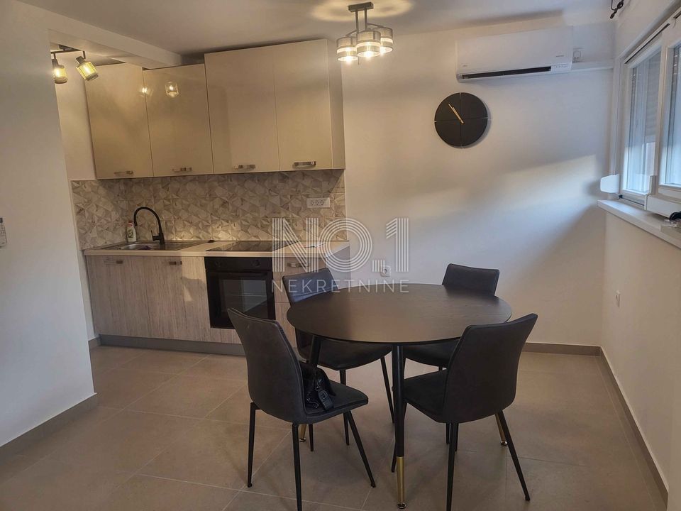 Flat For rent - PRIMORSKO-GORANSKA RIJEKA