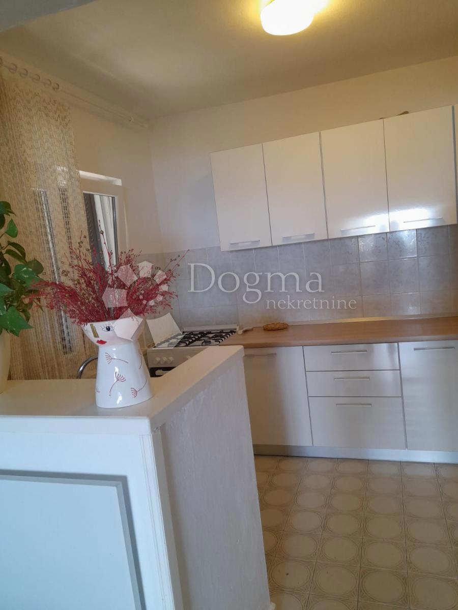 Apartmán Na predaj - SPLITSKO-DALMATINSKA JELSA