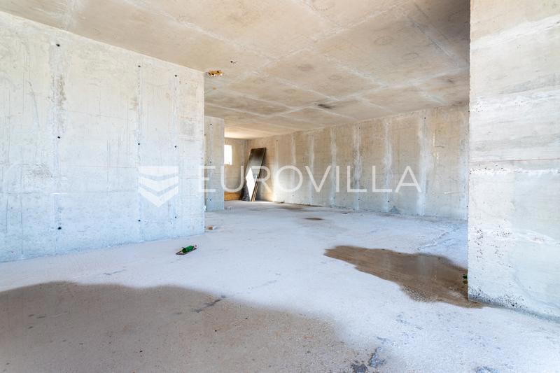 Flat For sale - SPLITSKO-DALMATINSKA ČIOVO