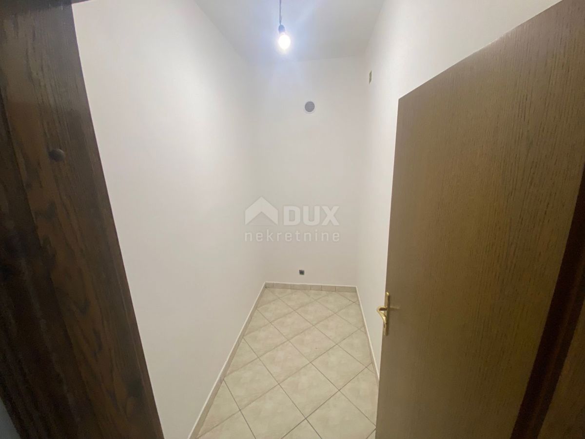 Flat For sale - PRIMORSKO-GORANSKA VIŠKOVO