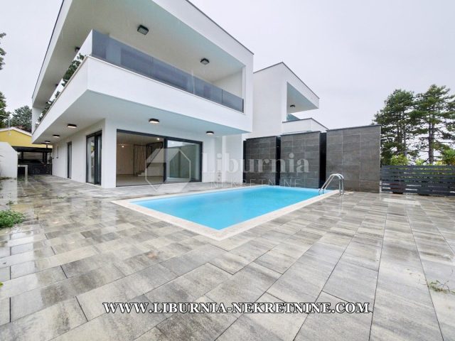 Casa in vendita 280 m² – Njivice