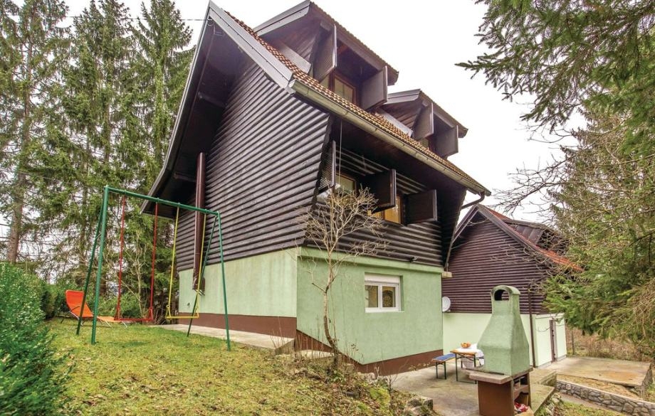 Dom Na sprzedaż - PRIMORSKO-GORANSKA VRBOVSKO
