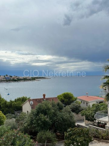 House for sale 348 m² – Ražanj