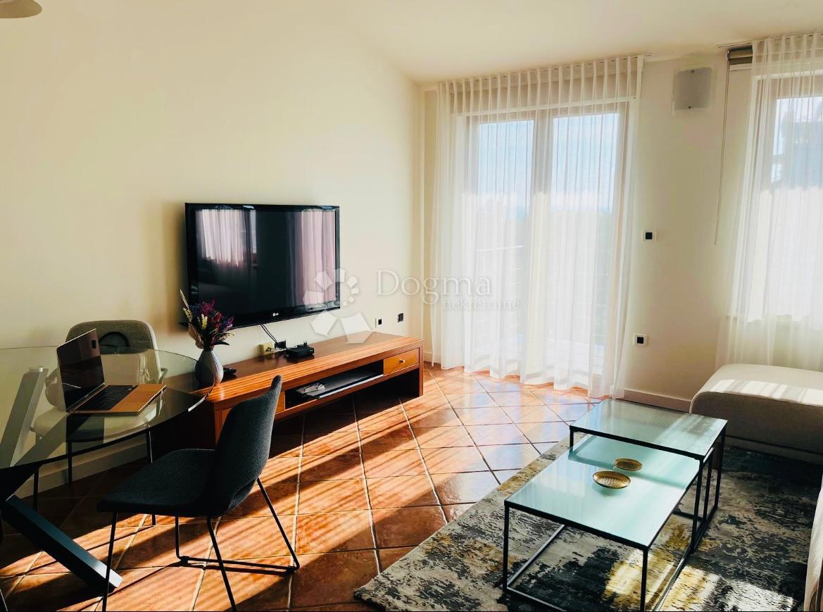 Apartma Na predaj - ISTARSKA POREČ