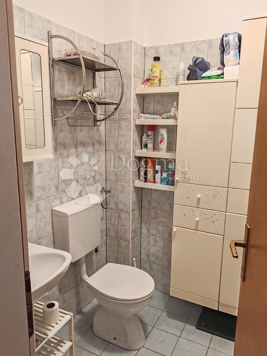 Apartma Naprodaj - ŠIBENSKO-KNINSKA Vodice