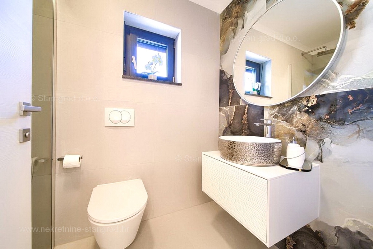 Flat For sale - PRIMORSKO-GORANSKA KRK