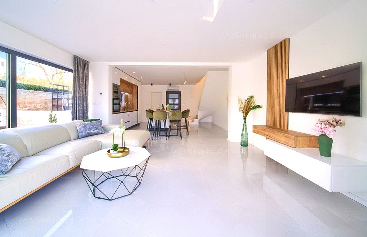 Flat For sale - PRIMORSKO-GORANSKA KRK