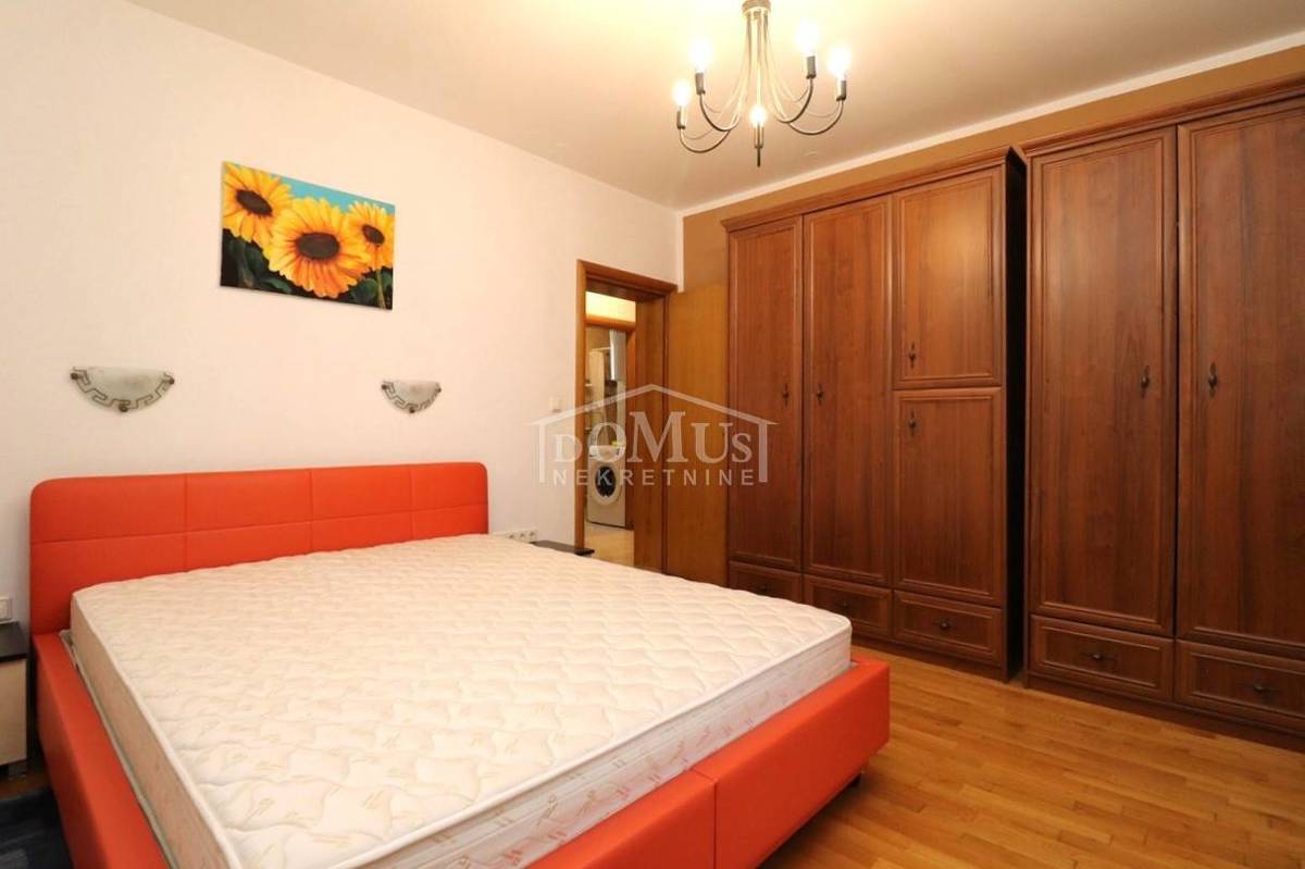 Apartment Zu verkaufen - ŠIBENSKO-KNINSKA ŠIBENIK
