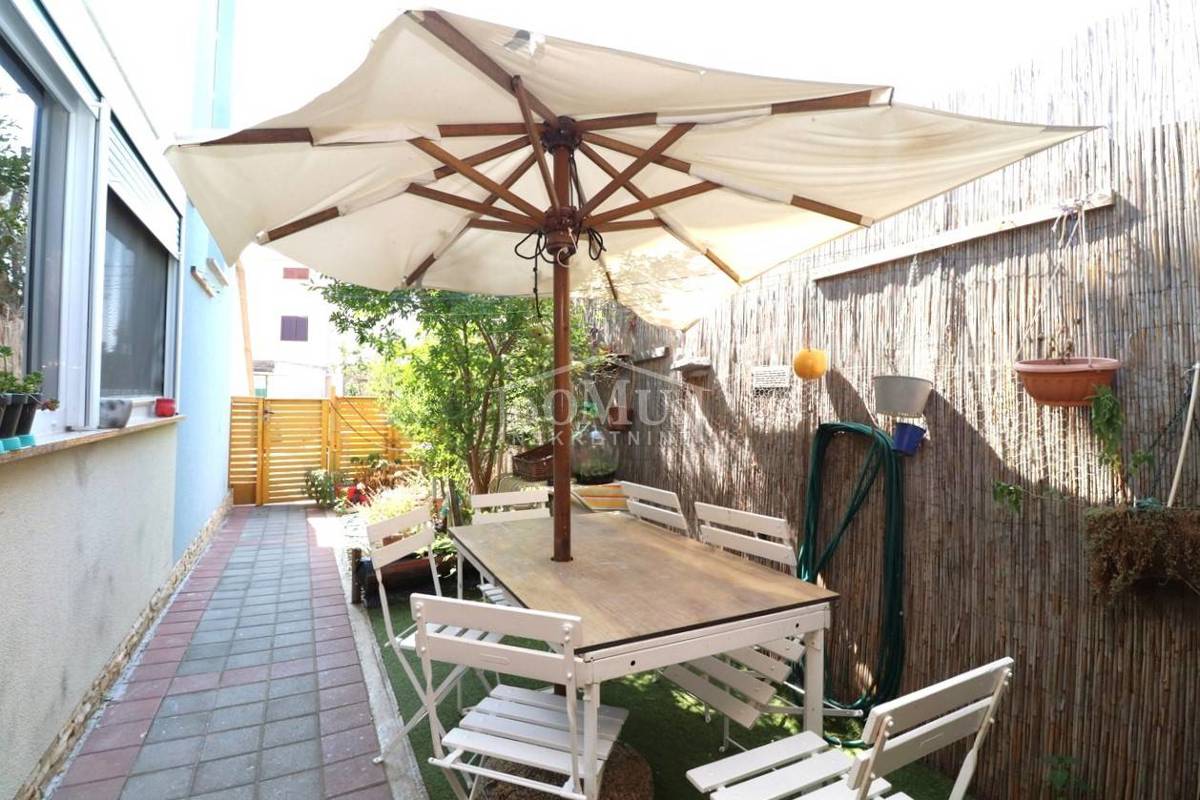 Apartment Zu verkaufen - ŠIBENSKO-KNINSKA ŠIBENIK