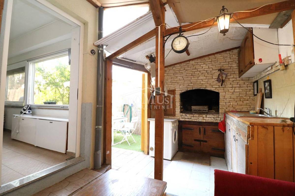Apartment Zu verkaufen - ŠIBENSKO-KNINSKA ŠIBENIK