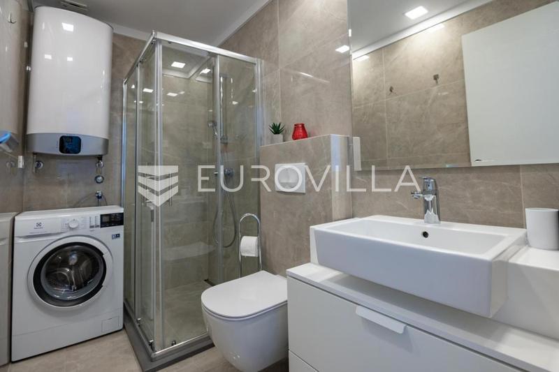 Apartmán K pronájmu - ZADARSKA ZADAR