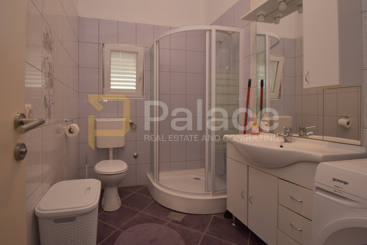 Flat For sale - SPLITSKO-DALMATINSKA PODSTRANA