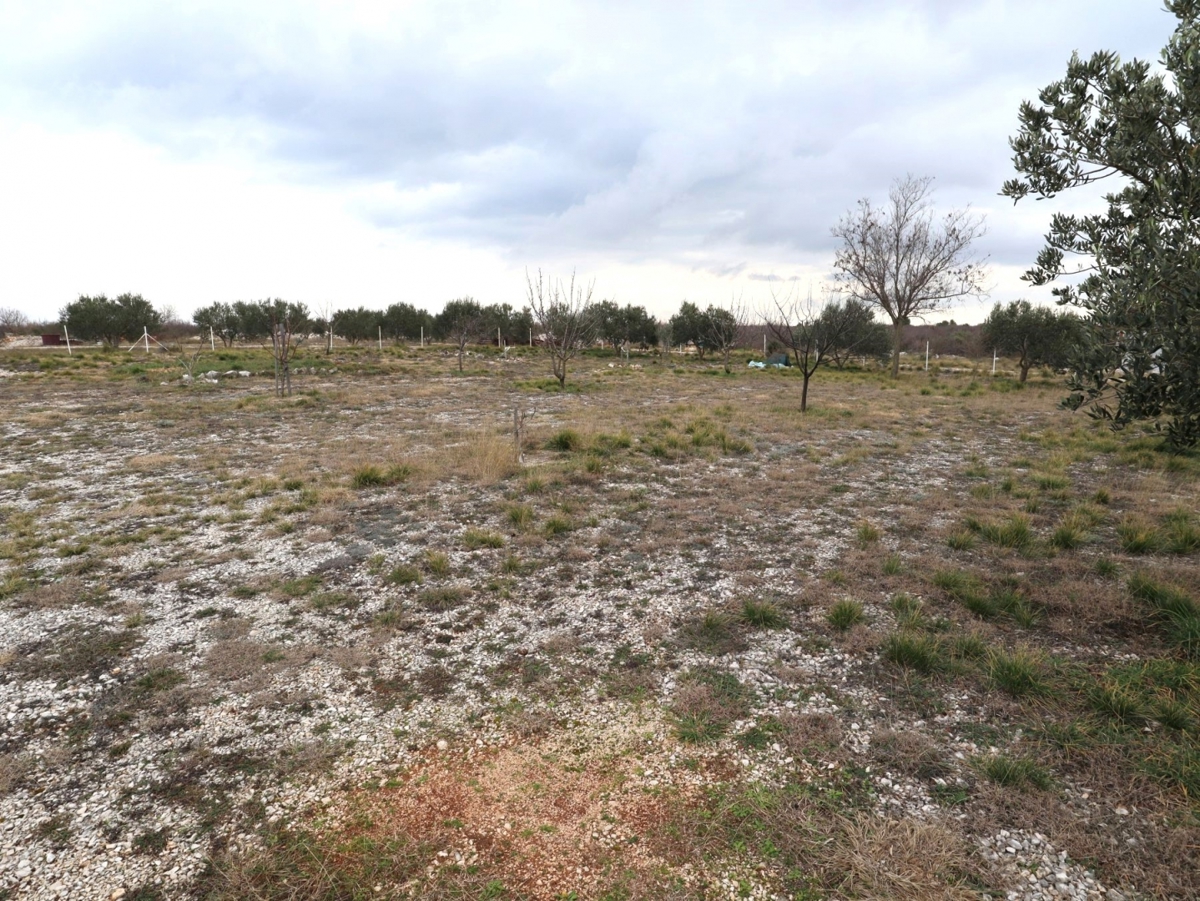 Land For sale - ŠIBENSKO-KNINSKA VODICE