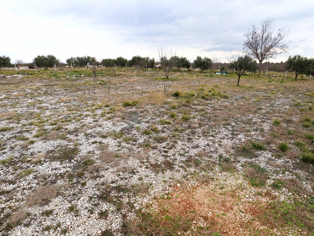 Land For sale - ŠIBENSKO-KNINSKA VODICE