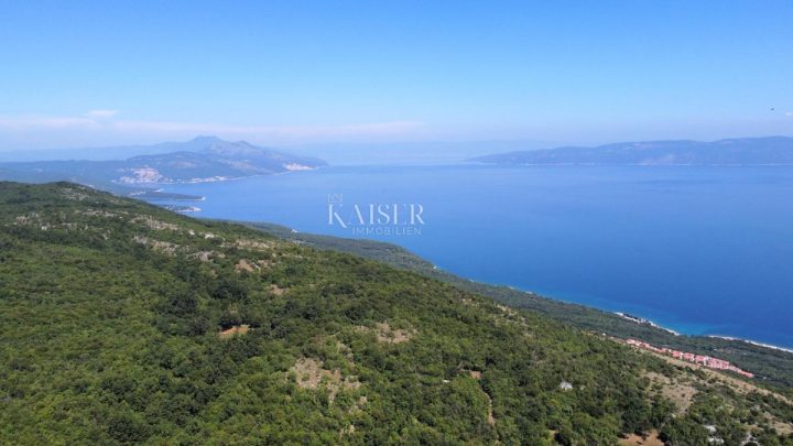 Pozemek na prodej 15000 m² – Rabac