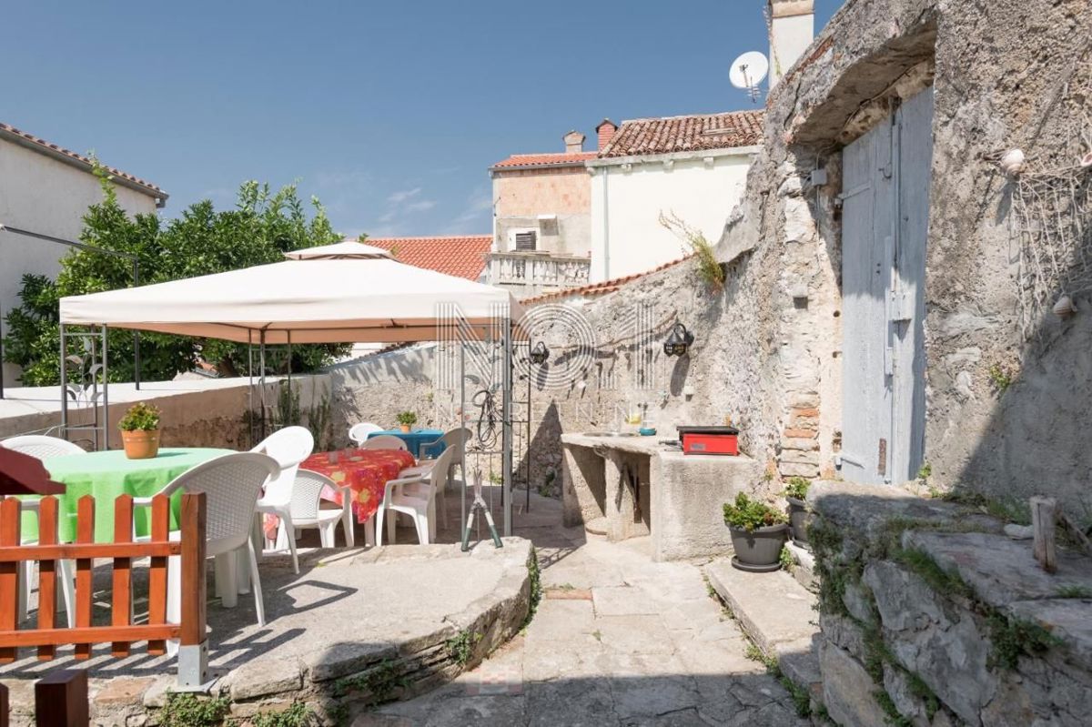 Haus Zu verkaufen - PRIMORSKO-GORANSKA MALI LOŠINJ