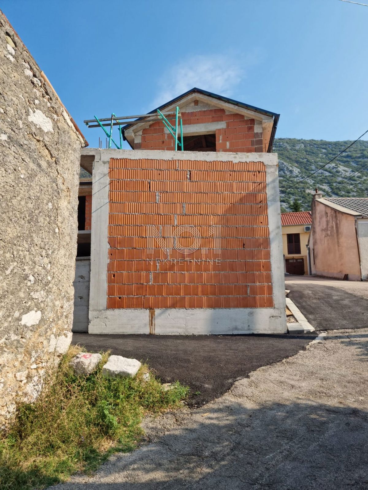 Haus Zu verkaufen - PRIMORSKO-GORANSKA VINODOLSKA OPĆINA