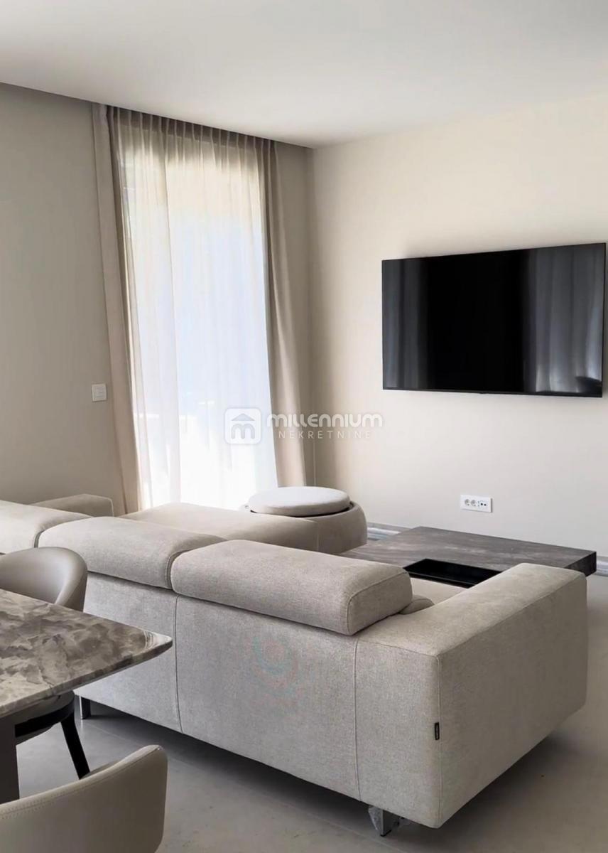 Flat For rent - PRIMORSKO-GORANSKA LOVRAN