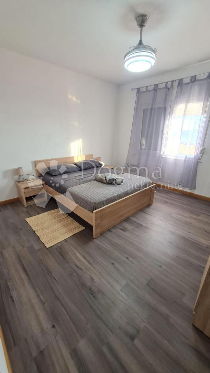 Apartmán K pronájmu - SPLITSKO-DALMATINSKA KAŠTELA