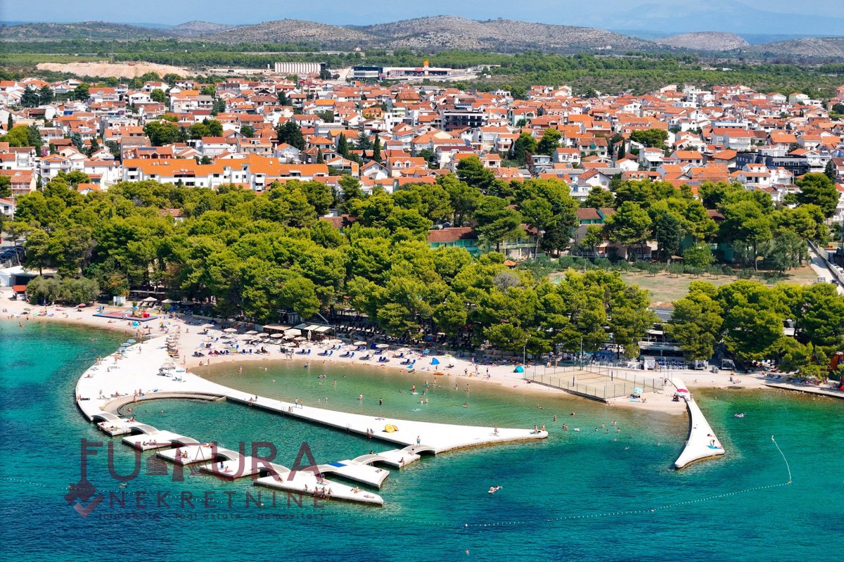 Apartma Naprodaj - ŠIBENSKO-KNINSKA Vodice