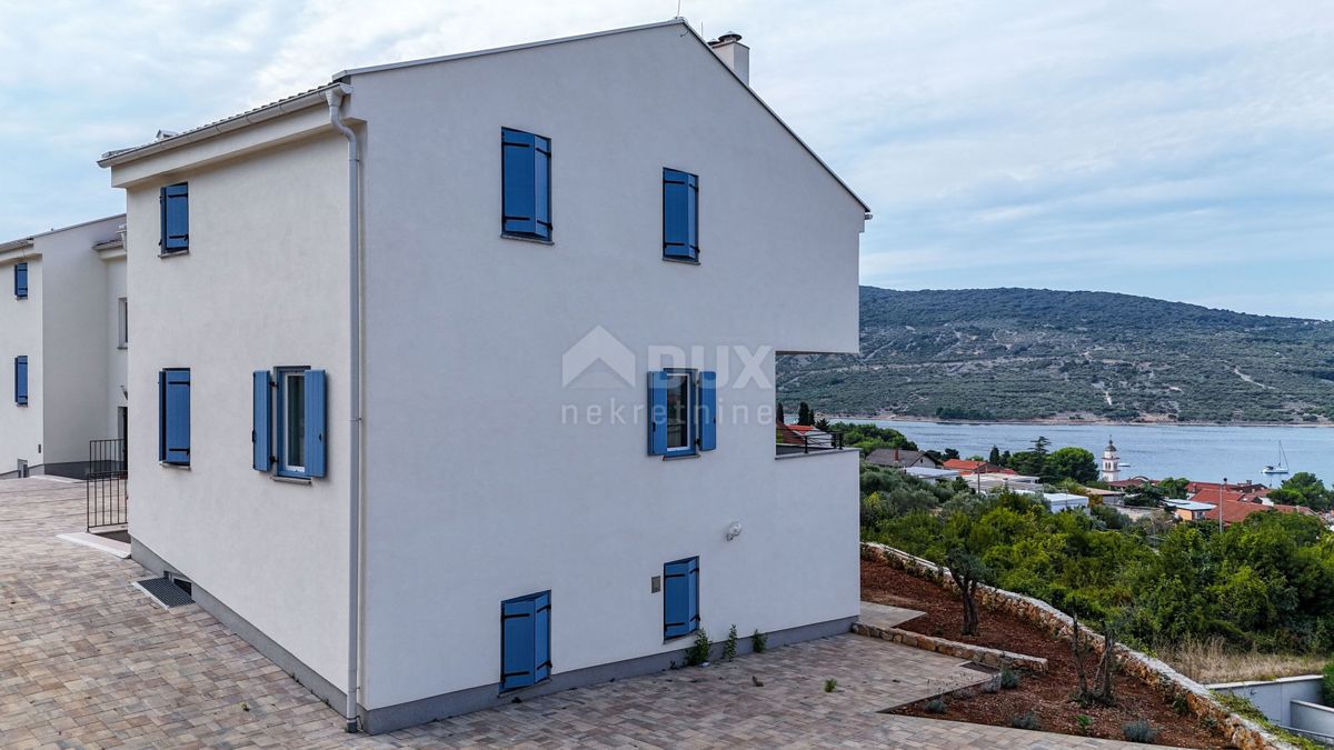 Mieszkanie Na sprzedaż - PRIMORSKO-GORANSKA Cres