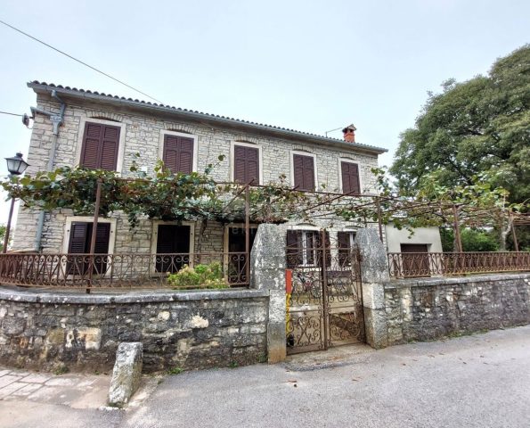 House For sale - Istarska Kanfanar - foto 2/39