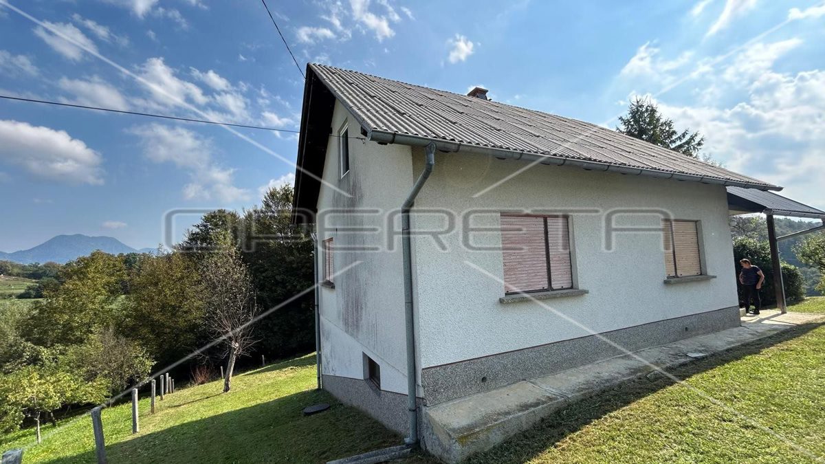 Kuća Na prodaju - KRAPINSKO-ZAGORSKA HUM NA SUTLI