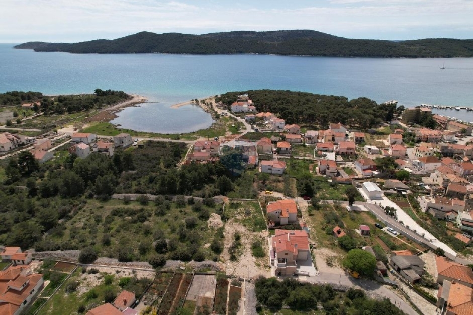 Land For sale - ŠIBENSKO-KNINSKA ŠIBENIK