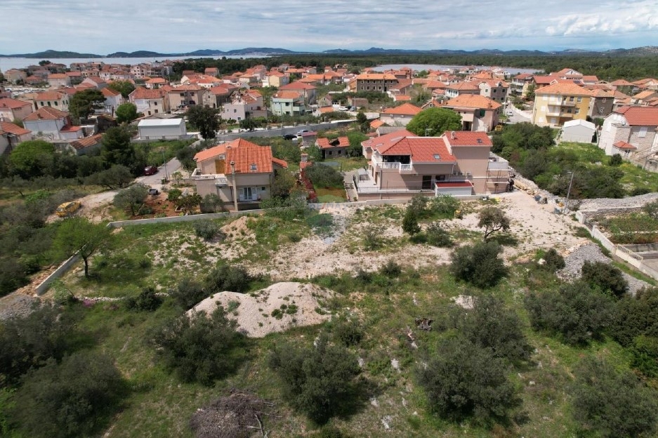 Land For sale - ŠIBENSKO-KNINSKA ŠIBENIK