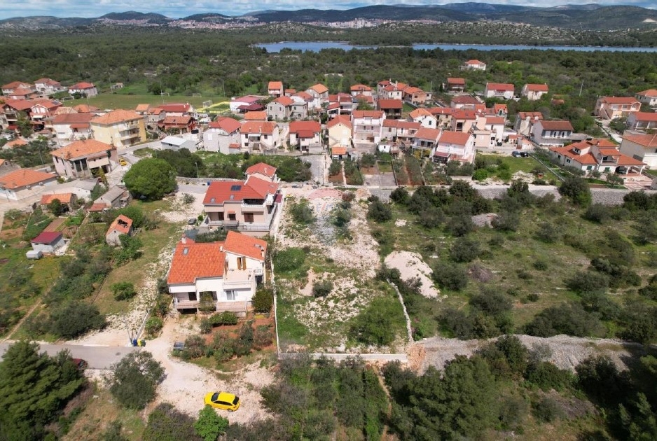 Land For sale - ŠIBENSKO-KNINSKA ŠIBENIK