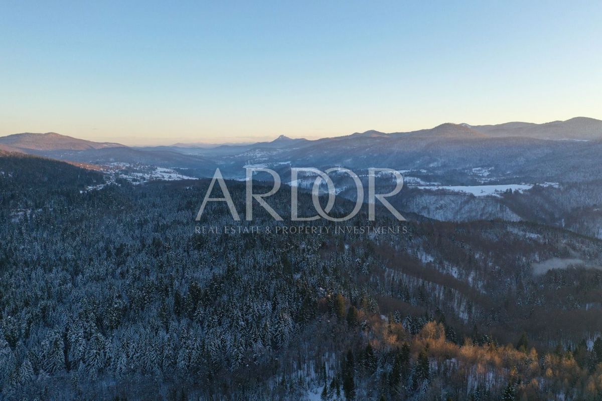 Land For sale - PRIMORSKO-GORANSKA RAVNA GORA