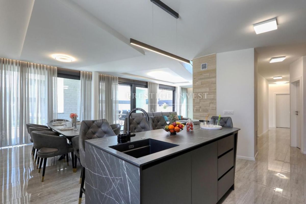 Casa In vendita - ZADARSKA NIN