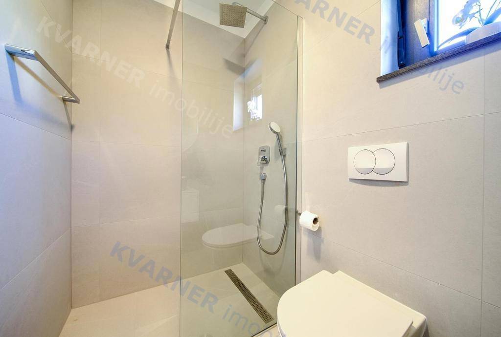 Flat For sale - PRIMORSKO-GORANSKA KRK