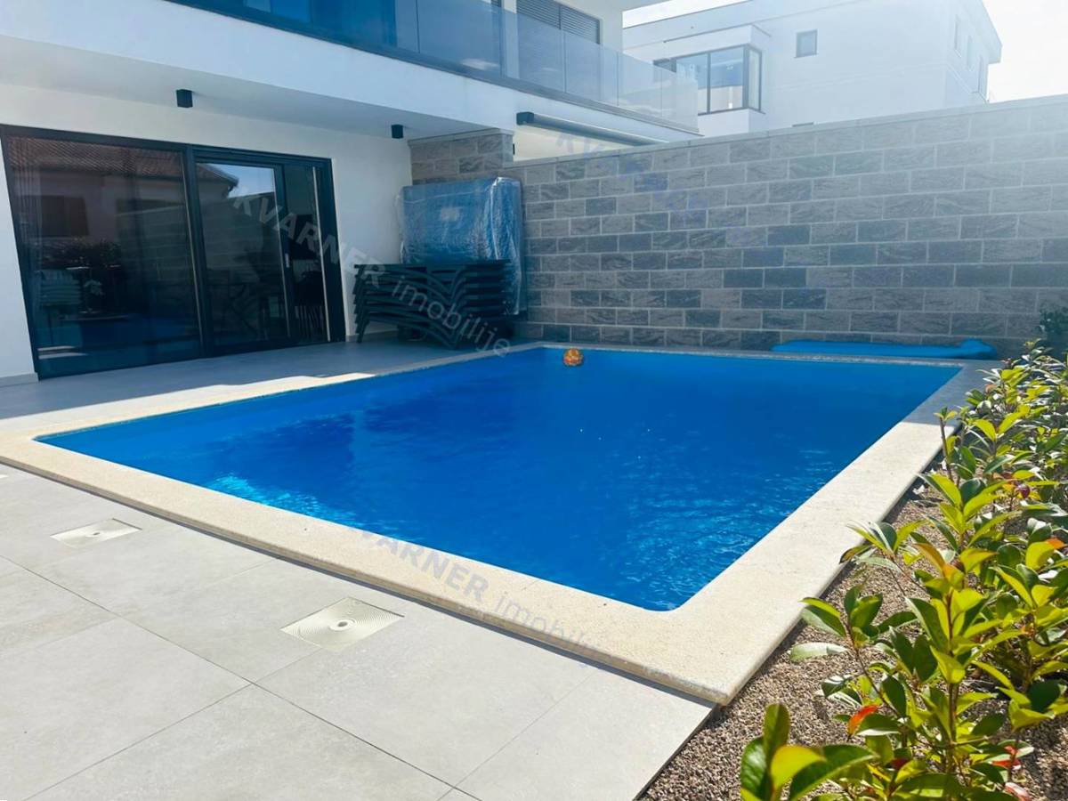 Flat For sale - PRIMORSKO-GORANSKA KRK